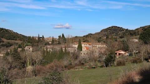 Couvreur Saint-Just-et-le-Bézu